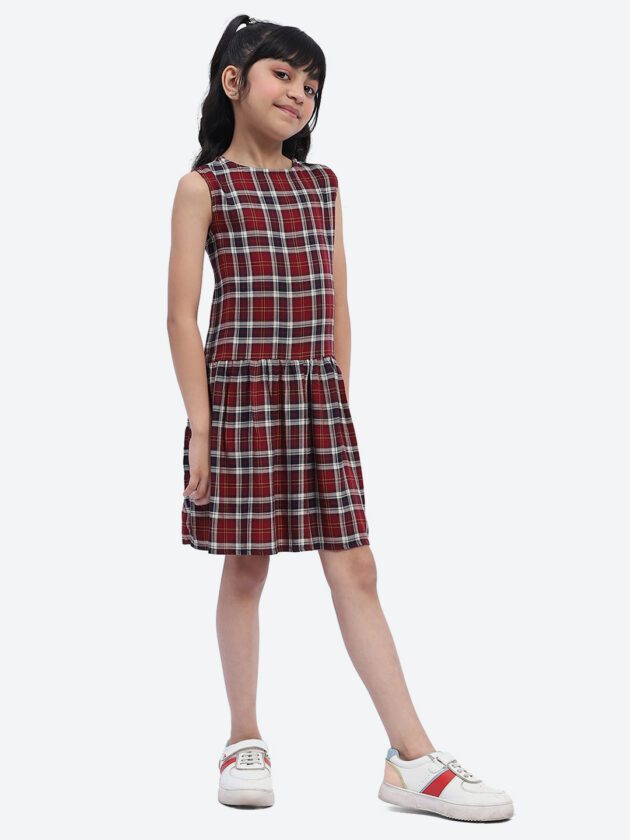 ShilpShakti Sleeveless Cotton Checked Cotton Dress - Red - Image 3