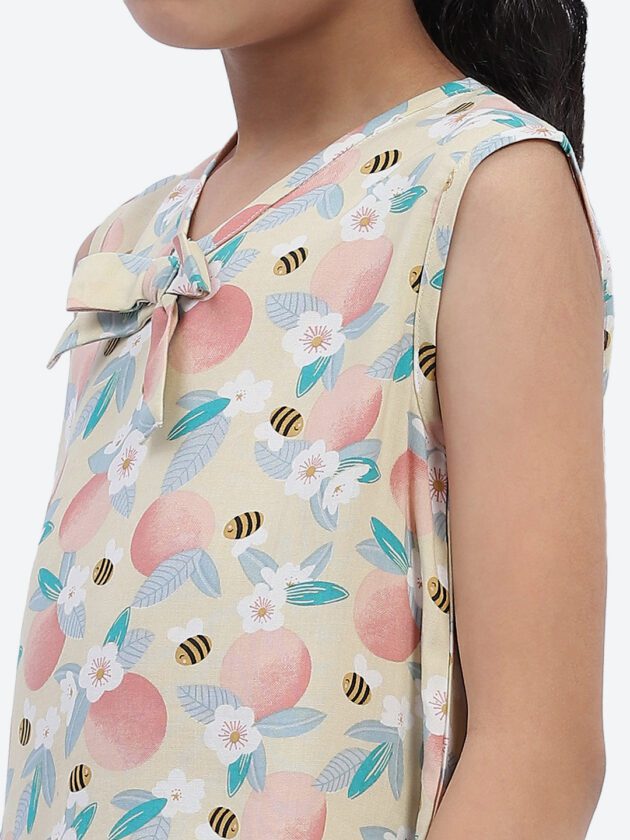 ShilpShakti Cotton Sleeveless Floral Bees Printed Top - Yellow - Image 7