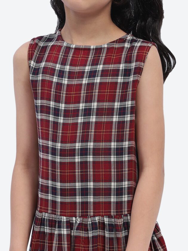 ShilpShakti Sleeveless Cotton Checked Cotton Dress - Red - Image 6